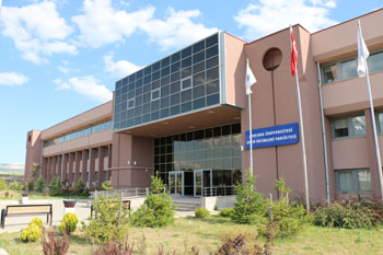 uludağ üniversitesi spor bilimleri fakültesi ders programı