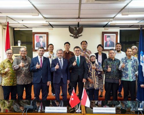 Ankara ile Cakarta Arasında Eğitim Köprüsü