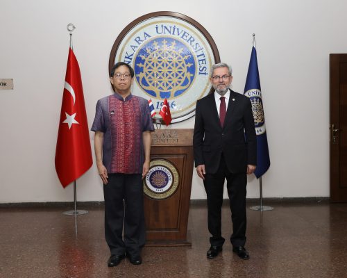Tayland Büyükelçisi Sugondhabhirom’dan Rektör Ünüvar’a Ziyaret