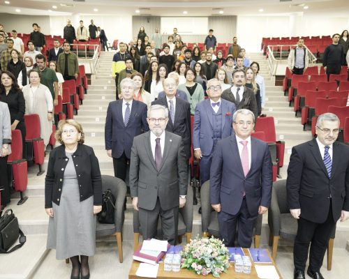 Dışişleri Bakan Yardımcısı Büyükelçi Yıldız, Ankara Üniversitesinde Geleceğin Diplomatları ile Tecrübelerini Paylaştı